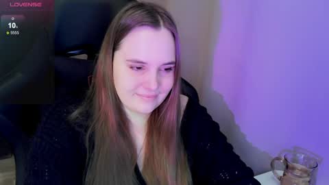 noir_ember_ online show from March 27, 2026, 4:18 pm