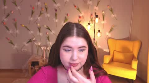 noirwhisper online show from April 4, 2026, 3:16 am