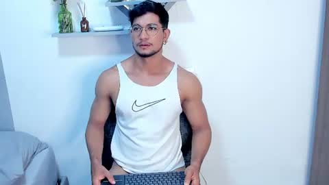 Snapshot of nolan_joness chatting on July 8, 2026, 1:21 am Im Nolan online show from July 8, 2026, 1:21 am