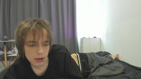 nolan_sagee online show from June 6, 2026, 8:52 am