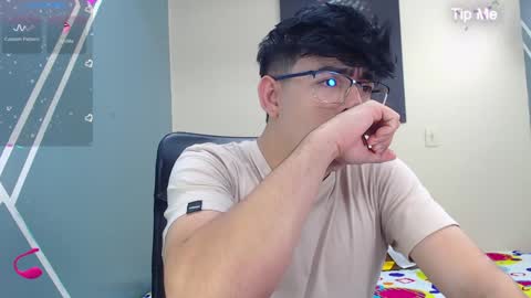 Nolan  online show from December 3, 2024, 6:17 pm