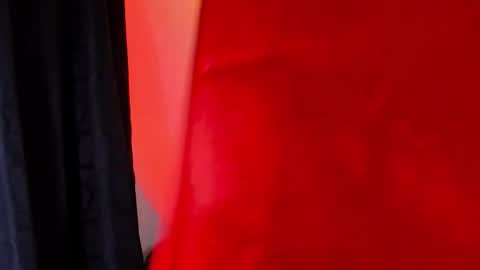 Nolan  online show from October 26, 2025, 11:42 pm