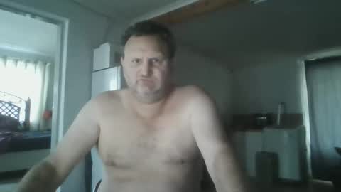 Nollie online show from September 19, 2025, 4:58 am