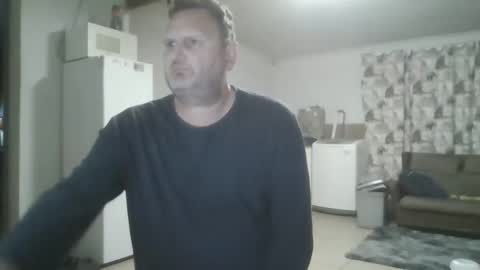 Nollie online show from May 19, 2026, 4:08 am