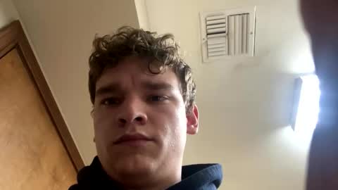 Curly  online show from April 12, 2026, 5:51 pm