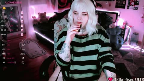 Noori online show from February 1, 2025, 10:44 pm