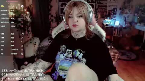 Snapshot of noori_hope chatting on July 31, 2026, 9:25 pm Noori online show from July 31, 2026, 9:25 pm