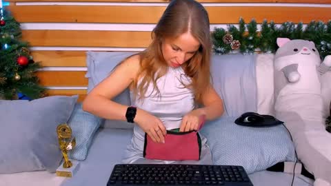 Nora online show from December 29, 2024, 3:44 am