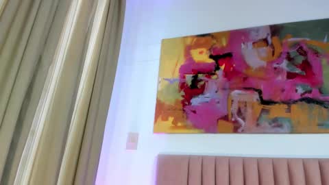 Nora Da Silva online show from March 4, 2025, 8:38 pm