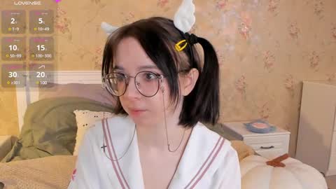 Nora Failure online show from December 19, 2024, 4:45 am