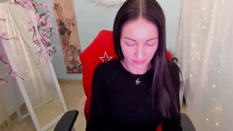 Nora online show from April 7, 2026, 11:15 pm