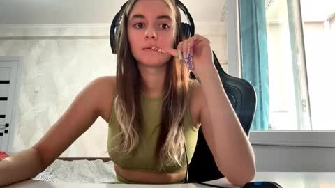 Elena online show from February 28, 2026, 6:03 am