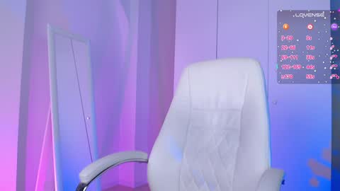 eva online show from December 10, 2024, 1:32 am