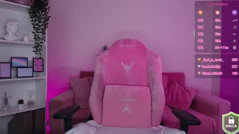 eva online show from February 18, 2025, 9:32 am