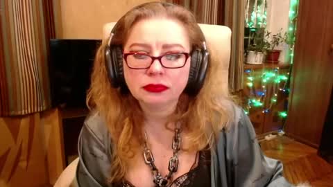 miss Tress online show from May 11, 2026, 7:55 pm