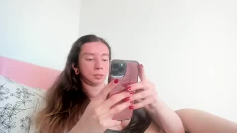 Emily snow online show from December 26, 2024, 8:32 pm