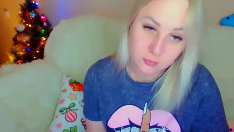 hi glad to chat online show from December 25, 2024, 11:54 am