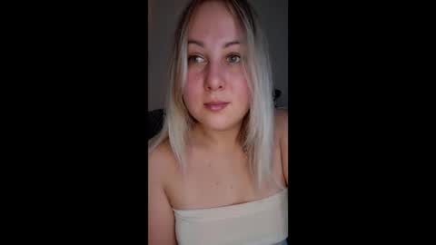 hi glad to chat online show from September 26, 2025, 5:44 am