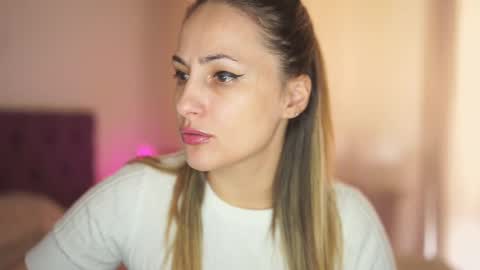 Tina online show from February 14, 2025, 1:18 pm