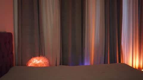 Tina online show from March 1, 2026, 4:09 pm