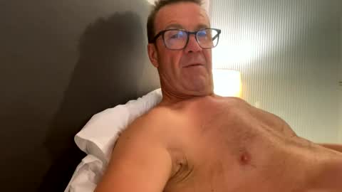 Snapshot of nottsaust chatting on February 3, 2026, 9:47 am Nottsaust online show from February 3, 2026, 9:47 am