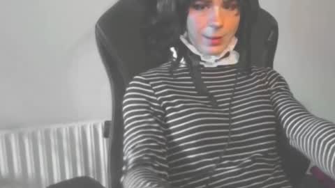 Lucy online show from March 1, 2025, 12:23 pm