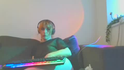 Lucy online show from June 26, 2026, 4:50 am