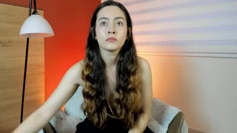 nova_grey__ online show from June 9, 2026, 1:01 pm
