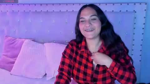 Snapshot of nova_h chatting on August 8, 2026, 5:53 am NOVAH online show from August 8, 2026, 5:53 am