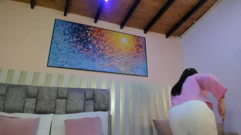 Snapshot of nova_lane chatting on June 5, 2026, 8:47 pm NOVA online show from June 5, 2026, 8:47 pm