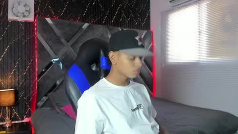 Snapshot of nova_mitchell chatting on May 28, 2026, 12:35 pm NOVA online show from May 28, 2026, 12:35 pm