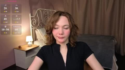 Snapshot of novaeva_ chatting on May 22, 2026, 12:18 am Eva online show from May 22, 2026, 12:18 am