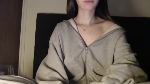 Olivia online show from December 17, 2024, 11:05 pm