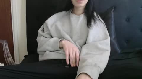 Olivia online show from January 15, 2026, 7:28 pm