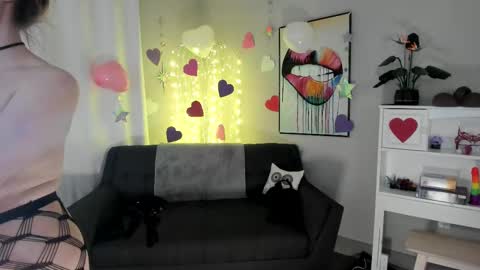 Nova Harper online show from February 17, 2025, 6:42 am