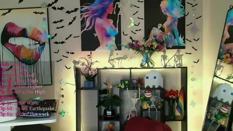 Nova Harper online show from October 1, 2025, 9:10 pm