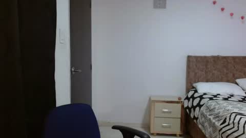 novalady 95 online show from July 2, 2026, 3:23 am