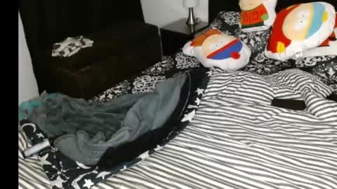 novaperotti online show from December 1, 2025, 4:50 am