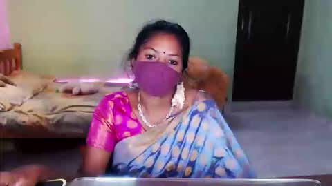 Snapshot of novapol chatting on May 14, 2026, 1:29 pm Novapol online show from May 14, 2026, 1:29 pm