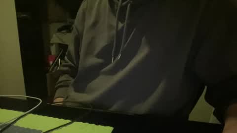 novio_muyalto online show from November 7, 2025, 11:49 pm