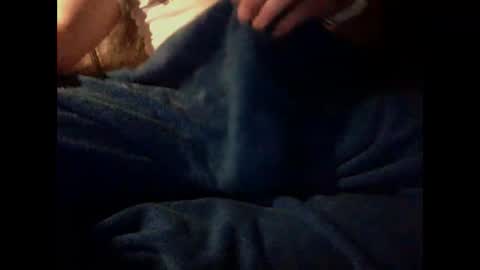 Noxukau online show from December 5, 2025, 4:32 am