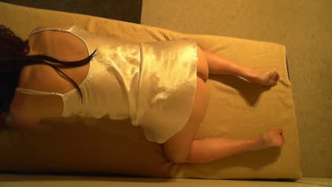 Nuisette007 online show from December 9, 2024, 9:39 am