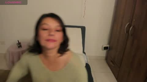 Snapshot of nuit_rose chatting on April 25, 2026, 1:41 am nuit_rose online show from April 25, 2026, 1:41 am