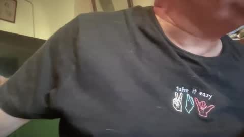 nukiss online show from November 17, 2025, 9:37 am