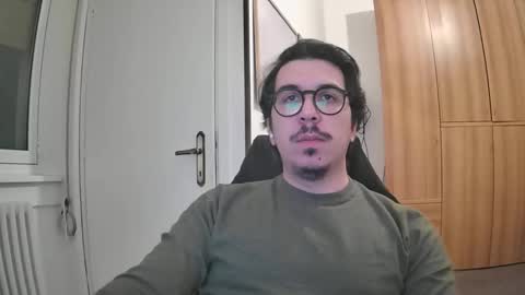 nuotatore90 online show from March 8, 2025, 11:28 pm