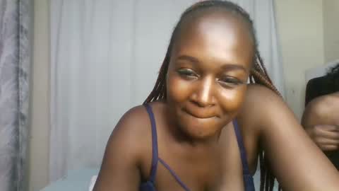 Snapshot of nutgal_ chatting on May 20, 2026, 5:08 pm nutgal online show from May 20, 2026, 5:08 pm