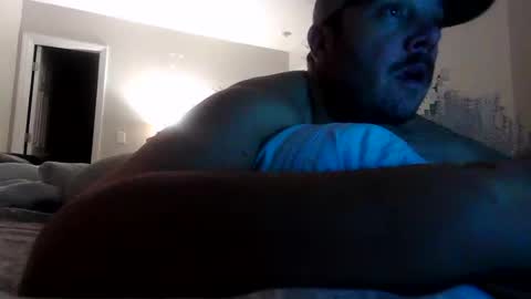 nuttincowboy727272 online show from February 17, 2026, 2:41 am