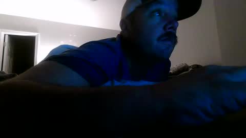 nuttincowboy727272 online show from April 12, 2026, 12:10 pm