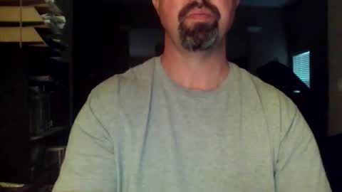 nvrenuff1979 online show from February 9, 2026, 12:31 pm