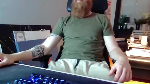 nxrthman online show from October 3, 2025, 10:07 pm